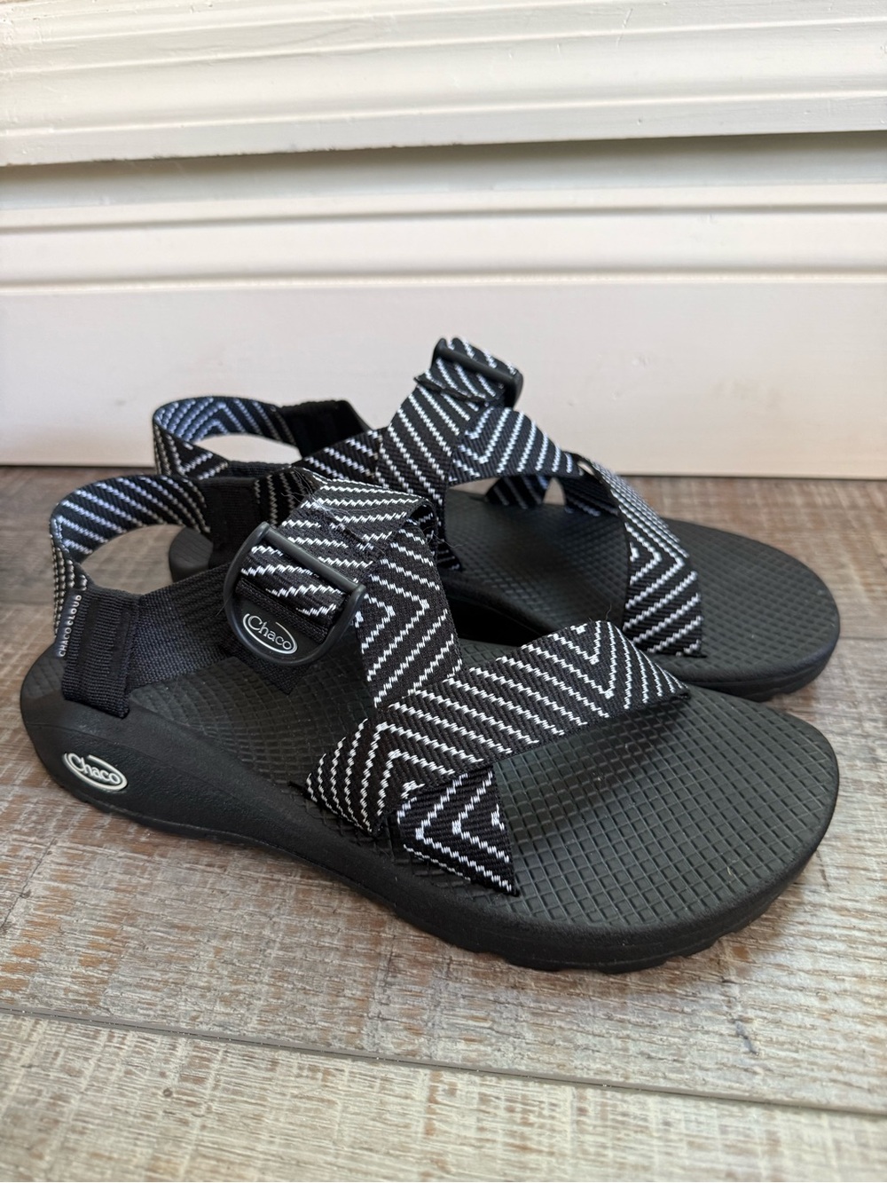 New Chaco Mega Z cloud sandals sz9